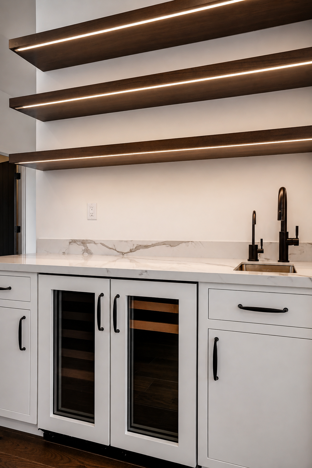 Lounge & amenities at The Highlands, Millbrae Highlands, Millbrae, California